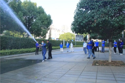 全力拉緊“安全閥”,波隆水務集團消防培訓亮點紛呈 全力拉緊“安全閥”,波隆水務集團消防培訓亮點紛呈