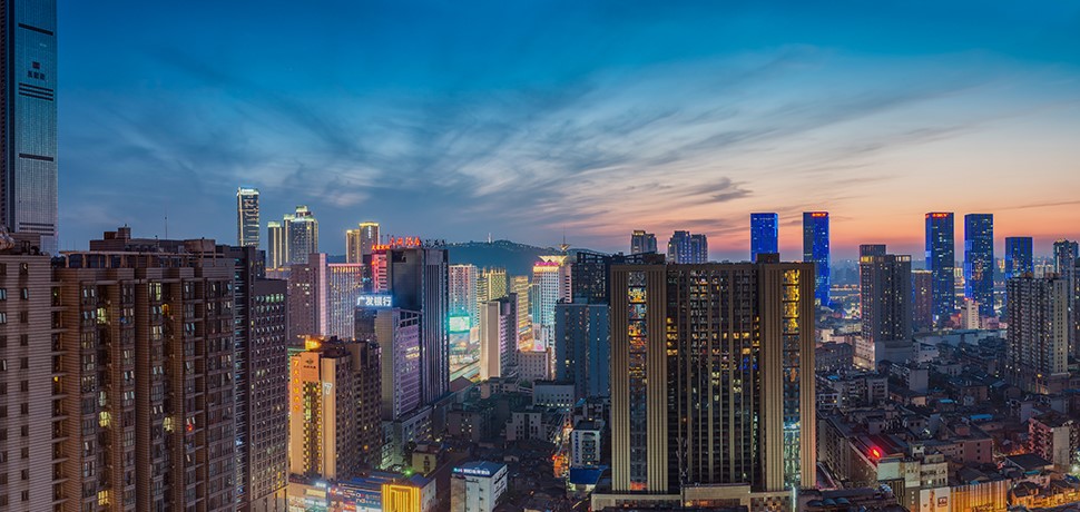 波隆地產 波隆地產